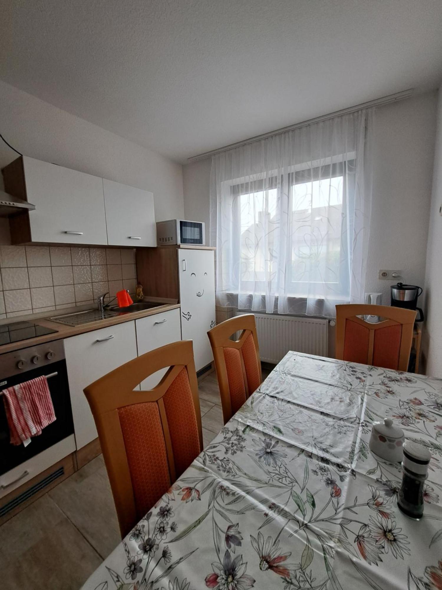 Wohnung Mit 2 - 3 Zimmern Ballenberg Экстерьер фото